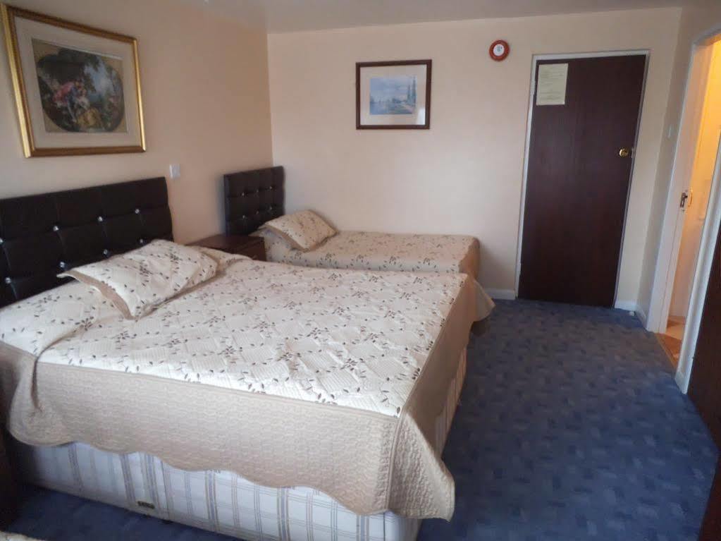 Fountain House Hotel Hayes  Extérieur photo